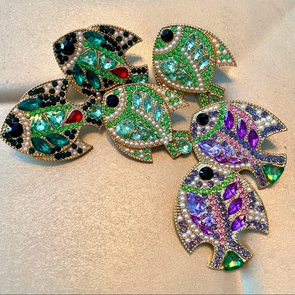 Jeweled Purple Fish Stud Earrings NWT - Picture 1 of 9